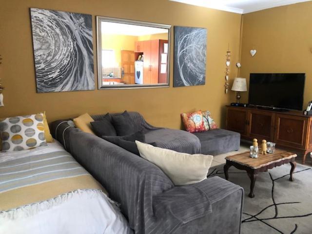80 On Benade Apartment Bloemfontein Ngoại thất bức ảnh