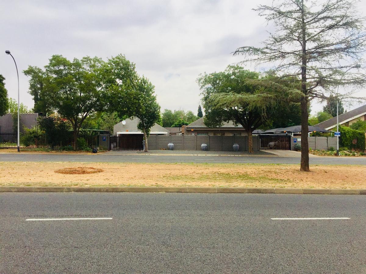 80 On Benade Apartment Bloemfontein Ngoại thất bức ảnh